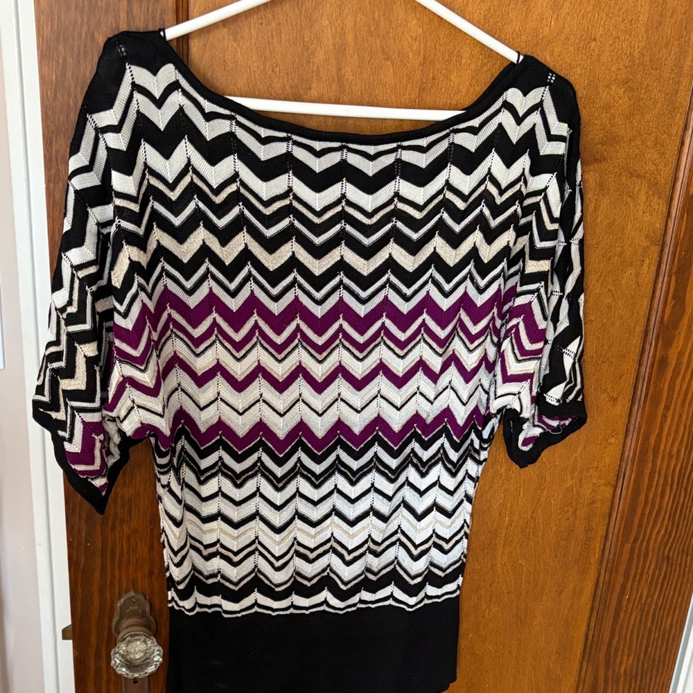 White House Black Market Black, White & Purple Chevron Knit Top